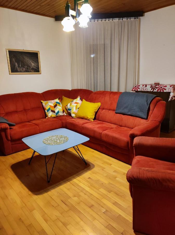 Family Hostel Pivka Ngoại thất bức ảnh