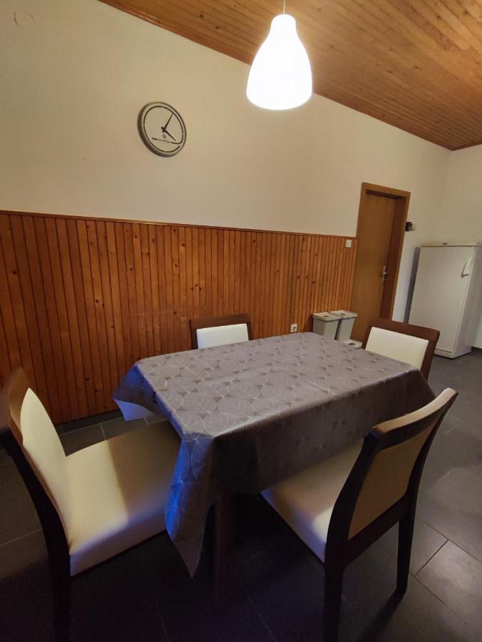 Family Hostel Pivka Ngoại thất bức ảnh